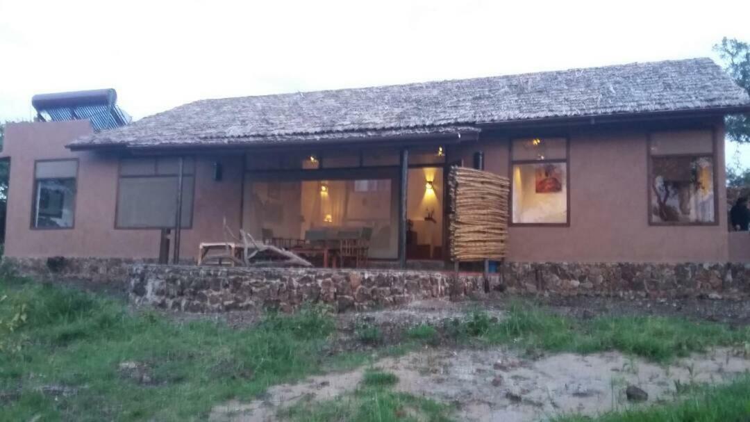 Mbalageti Serengeti Buitenkant foto